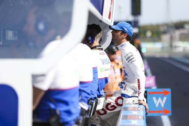 RICCIARDO Daniel (aus), Visa Cash App RB F1 Team VCARB 01, portrait during the Formula 1 MSC Cruises Japanese Grand Prix 2024, 4th round of the 2024 Formula One World Championship, WM, Weltmeisterschaft from April 5 to 7, 2024 on the Suzuka International Racing Course, in Suzuka, Japan - F1 - JAPANESE GRAND PRIX 2024 DPPI Panoramic  240407_R04_GIAPPONE_AV6_8842