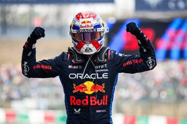 VERSTAPPEN Max (ned), Red Bull Racing RB20, portrait celebrating race victory during the Formula 1 MSC Cruises Japanese Grand Prix 2024, 4th round of the 2024 Formula One World Championship, WM, Weltmeisterschaft from April 5 to 7, 2024 on the Suzuka International Racing Course, in Suzuka, Japan - F1 - JAPANESE GRAND PRIX 2024 DPPI Panoramic  240407_R04_GIAPPONE_FG_23781