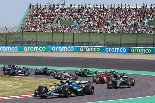 14 ALONSO Fernando (spa), Aston Martin F1 Team AMR24, action during the Formula 1 MSC Cruises Japanese Grand Prix 2024, 4th round of the 2024 Formula One World Championship, WM, Weltmeisterschaft from April 5 to 7, 2024 on the Suzuka International Racing Course, in Suzuka, Japan - F1 - JAPANESE GRAND PRIX 2024 DPPI Panoramic  240407_R04_GIAPPONE__LF35732