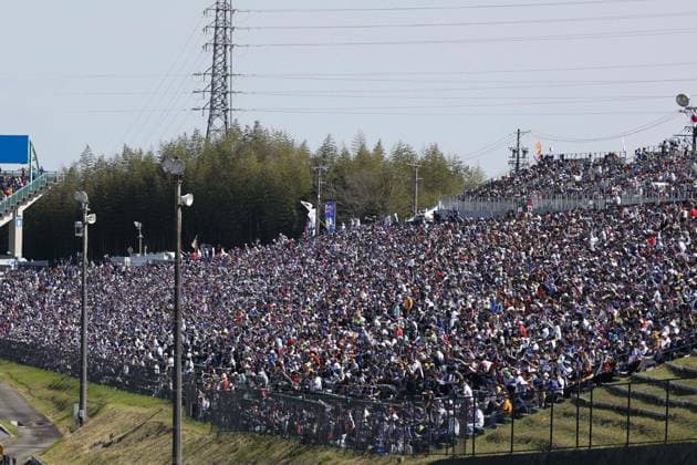 Fans during the Formula 1 MSC Cruises Japanese Grand Prix 2024, 4th round of the 2024 Formula One World Championship, WM, Weltmeisterschaft from April 5 to 7, 2024 on the Suzuka International Racing Course, in Suzuka, Japan - F1 - JAPANESE GRAND PRIX 2024 DPPI Panoramic  240407_R04_GIAPPONE__LF35773