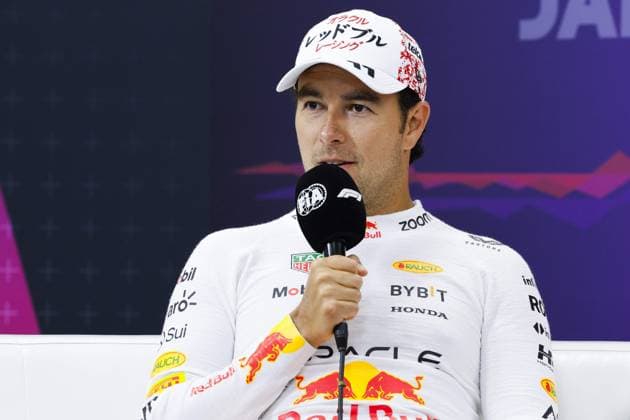 PEREZ Sergio (mex), Red Bull Racing RB20, portrait during the Formula 1 MSC Cruises Japanese Grand Prix 2024, 4th round of the 2024 Formula One World Championship, WM, Weltmeisterschaft from April 5 to 7, 2024 on the Suzuka International Racing Course, in Suzuka, Japan - F1 - JAPANESE GRAND PRIX 2024 DPPI Panoramic  240407_R04_GIAPPONE__LF36437