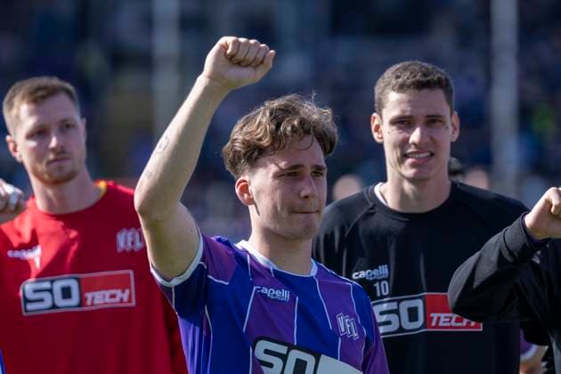 Florian Kleinhansl VfL Osnabrueck, 03 GER, VfL Osnabrueck vs SpVgg Greuther Fuerth, Soccer, 2 Bundesliga, Matchday 28, Season 2023 2024, 07 04 2024 DFL REGULATES PROHIBIT ANY USE OF PHOTOGRAPHS AS IMAGE SEQUENCES AND OR QUASI VIDEO VfL Osnabrueck vs SpVgg Greuther Fuerth, Football, 2 Bundesliga, Matchday 28, Season 2023 2024, 07 04 2024 Osnabrueck Copyright: xEibner-Pressefoto FabioxDeinertx EP_FDT