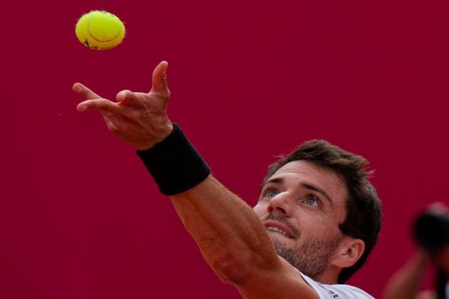 Estoril, Portugal, April 07 2024: Pedro Martinez (Spain) in action during the Millennium Estoril Open Final between Pedro Martinez (Spain) and Hubert Hurkacz (Poland) at Clube de Tenis do Estoril in Estoril, Portugal. (Pedro Porru SPP) Copyright: xPedroxPorrux xSPPx spp-en-PePoSp-4F8A3687