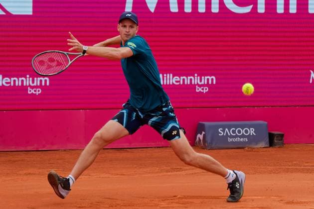 Estoril, Portugal, April 07 2024: Hubert Hurkacz (Poland) in action during the Millennium Estoril Open Final between Pedro Martinez (Spain) and Hubert Hurkacz (Poland) at Clube de Tenis do Estoril in Estoril, Portugal. (Pedro Porru SPP) Copyright: xPedroxPorrux xSPPx spp-en-PePoSp-4F8A3832