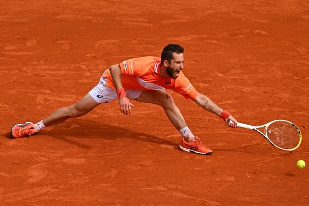 Monaco Rolex Masters - Practice Session Corentin Moutet (FRA) during his qualifying round match at the Monaco Rolex Masters in Monte Carlo, on April, 7, 2024. Photo by Corinne Dubreuil ABACAPRESS.COM Monaco Monaco  Copyright: xDubreuilxCorinne ABACAx