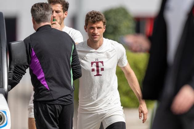 Thomas Mueller 25 FC Bayern Muenchen , Final training before the UEFA Champions League match against FC Arsenal, season 2023 2024 at Saebener Strasse 08 04 2024 DFB regulations prohibit any use of photographs as image sequences and or quasi video Muenchen Bayern Germany Copyright: xkolbert-press UlrichxGamelx