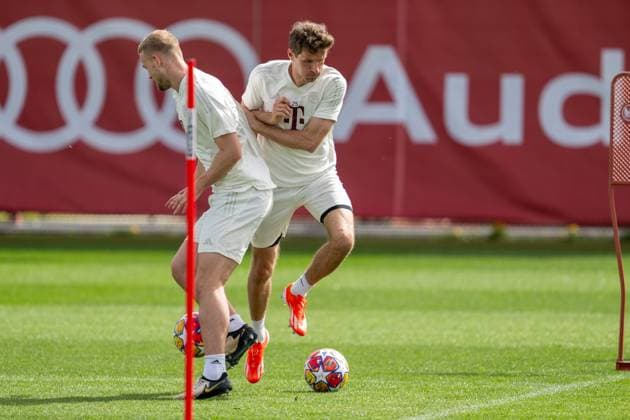 Thomas Mueller 25 FC Bayern Muenchen , Final training before the UEFA Champions League match against FC Arsenal, season 2023 2024 at Saebener Strasse 08 04 2024 DFB regulations prohibit any use of photographs as image sequences and or quasi video Muenchen Bayern Germany Copyright: xkolbert-press UlrichxGamelx