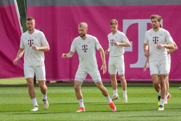 Eric Dier FC Bayern Muenchen, 15 with Konrad Laimer FC Bayern Muenchen, 27 and Leon Goretzka FC Bayern Muenchen, 08 , Joshua Kimmich FC Bayern Muenchen, 06 , Final training, FC Bayern Muenchen, Football, UEFA Champions League, Quarter-final first leg, Season 23 24, 08 04 2024, Final training, FC Bayern Muenchen, Football, UEFA Champions League, Quarter-final first leg, Season 23 24, 08 04 2024 Muenchen Copyright: xEibner-Pressefoto JennixMaulx EP_JML
