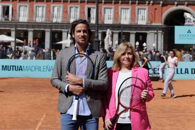 April 8, 2024, Madrid, Madrid, SPAIN: Inmaculada Sanz, Vice Mayor of Madrid, and Feliciano Lopez, Tournament Director, pose for photo during the presentation of Mutua Madrid Open 2024 at Plaza Mayor on April 8, 2024, in Madrid, Spain. Madrid SPAIN - ZUMAa181 20240408_zaa_a181_063 Copyright: xGuillermoxMartinezx