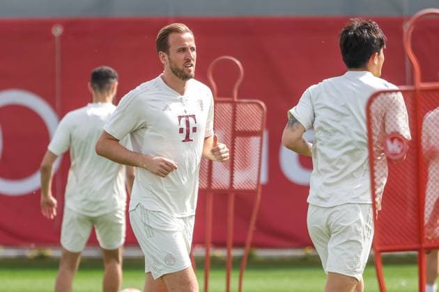 Harry Kane FC Bayern Muenchen, 09 , Final training, FC Bayern Muenchen, Football, UEFA Champions League, Quarter-final first leg, Season 23 24, 08 04 2024, Final training, FC Bayern Muenchen, Football, UEFA Champions League, Quarter-final first leg, Season 23 24, 08 04 2024 Muenchen Copyright: xEibner-Pressefoto JennixMaulx EP_JML
