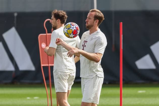 Harry Kane FC Bayern Muenchen, 09 takes the ball with his chest, final training, FC Bayern Muenchen, football, UEFA Champions League, quarter-final first leg, season 23 24, 08 04 2024, final training, FC Bayern Muenchen, football, UEFA Champions League, quarter-final first leg, season 23 24, 08 04 2024 Muenchen Copyright: xEibner-Pressefoto JennixMaulx EP_JML