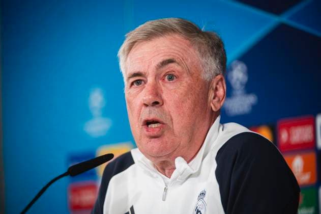 Uefa Champions League 2024: Real Madrid press conference, PK, Pressekonferenz match against Manchester City Carlo Ancelotti, coach of Real Madrid seen speaking during the press conference of Real Madrid the day before the quarter-final first leg football match of Champions League against Manchester City at Ciudad Real Madrid in Valdebebas, Madrid. Valdebebas Ciudad Real Madrid Madrid Spain Copyright: xAlbertoxGardinx AGardin_20240408_RealMadrid_ManCity_PC_28