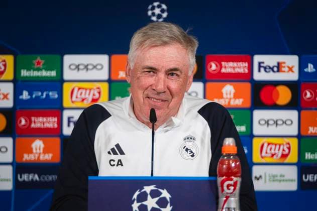 Sport Bilder des Tages Uefa Champions League 2024: Real Madrid press conference, PK, Pressekonferenz match against Manchester City Carlo Ancelotti, coach of Real Madrid seen speaking during the press conference of Real Madrid the day before the quarter-final first leg football match of Champions League against Manchester City at Ciudad Real Madrid in Valdebebas, Madrid. Valdebebas Ciudad Real Madrid Madrid Spain Copyright: xAlbertoxGardinx AGardin_20240408_RealMadrid_ManCity_PC_36