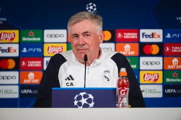 Uefa Champions League 2024: Real Madrid press conference, PK, Pressekonferenz match against Manchester City Carlo Ancelotti, coach of Real Madrid seen speaking during the press conference of Real Madrid the day before the quarter-final first leg football match of Champions League against Manchester City at Ciudad Real Madrid in Valdebebas, Madrid. Valdebebas Ciudad Real Madrid Madrid Spain Copyright: xAlbertoxGardinx AGardin_20240408_RealMadrid_ManCity_PC_37