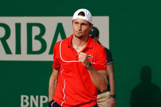 Ugo Humbert (France) TENNIS : Monaco Rolex Master 1000 - 1er tour - Monaco - 08 04 2024 NorbertScanella Panoramic