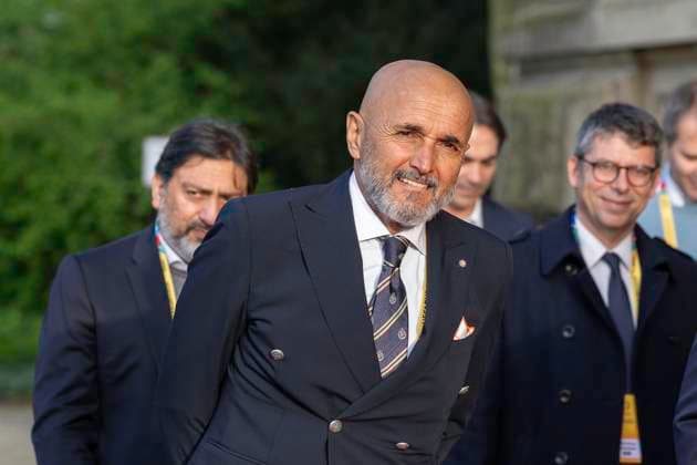 European Football Championship Workshop, European Championship, Meeting of the national coaches on 08 04 2024 at the Staendehaus in Duesseldorf Luciano Spalletti Italy, national coach on the way into the building Photo Kirchner Media TH Copyright: xKirchner-Media THx
