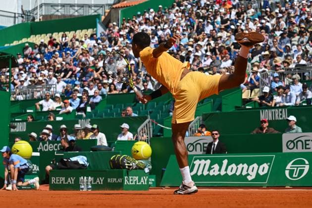 Rolex Monte Carlo Masters Day Three MONTE CARLO, MONACO APRIL 8 Felix Auger Aliassime of Canada in action against Luca Nardi of Italy during day three of the Rolex Monte Carlo Masters at Monte Carlo Country Club on April 8, 2024 in Monte Carlo, Monaco Photo by Andy Astfalck Copyright: xBEAUTIFULxSPORTS Astfalckx