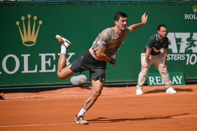 Rolex Monte Carlo Masters Day Three MONTE CARLO, MONACO APRIL 8 Sebastian Ofner of Austria in action against Daniel Evans of Great Britain during day three of the Rolex Monte Carlo Masters at Monte Carlo Country Club on April 8, 2024 in Monte Carlo, Monaco Photo by Andy Astfalck Copyright: xBEAUTIFULxSPORTS Astfalckx
