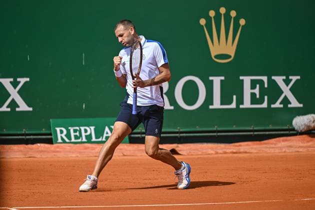 Rolex Monte Carlo Masters Day Three MONTE CARLO, MONACO APRIL 8 Daniel Evans of Great Britain in action against Sebastian Ofner of Austria during day three of the Rolex Monte Carlo Masters at Monte Carlo Country Club on April 8, 2024 in Monte Carlo, Monaco Photo by Andy Astfalck Copyright: xBEAUTIFULxSPORTS Astfalckx