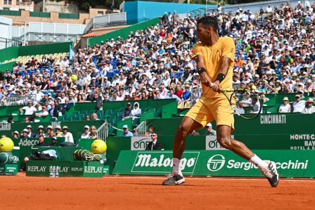 Rolex Monte Carlo Masters Day Three MONTE CARLO, MONACO APRIL 8 Felix Auger Aliassime of Canada in action against Luca Nardi of Italy during day three of the Rolex Monte Carlo Masters at Monte Carlo Country Club on April 8, 2024 in Monte Carlo, Monaco Photo by Andy Astfalck Copyright: xBEAUTIFULxSPORTS Astfalckx