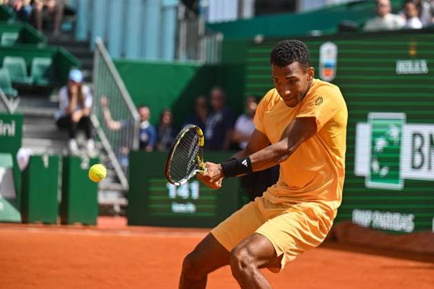 Rolex Monte Carlo Masters Day Three MONTE CARLO, MONACO APRIL 8 Felix Auger Aliassime of Canada in action against Luca Nardi of Italy during day three of the Rolex Monte Carlo Masters at Monte Carlo Country Club on April 8, 2024 in Monte Carlo, Monaco Photo by Andy Astfalck Copyright: xBEAUTIFULxSPORTS Astfalckx