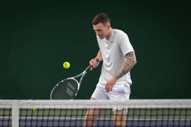 AFC Wimbledon Wimbledon Tennis Training Session AFC Wimbledon forward Josh Kelly (10) plays tennis during an AFC Wimbledon team visit to The All England Lawn Tennis and Croquet Club, Wimbledon, United Kingdom on 8 April 2024. Editorial use only , Copyright: xIanxStephenx PSI-19409-0083
