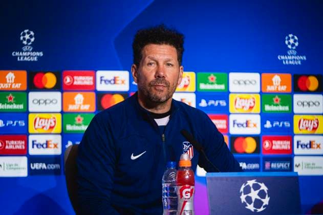 Uefa Champions League 2024: Atletico Madrid press conference, PK, Pressekonferenz match against Borussia Dortmund Diego Pablo Simeone, head coach of Atletico Madrid, speaks during the press conference a day before the quarter-final first leg football match of Champions League against Borussia Dortmund at Civitas Metropolitano stadium in Madrid. Madrid Estadio Civitas Metropolitano Madrid Spain Copyright: xAlbertoxGardinx AGardin_20240409_football_Champions_League_Atletico_Madrid_training_PC_19