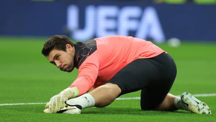 Madrid, Spain, 9th April 2024. Stefan Ortega of Manchester City warms up during the UEFA Champions League match at the Santiago Bernabau, Madrid. Picture credit should read: Paul Terry Sportimage EDITORIAL USE ONLY. No use with unauthorised audio, video, data, fixture lists, club league logos or live services. Online in-match use limited to 120 images, no video emulation. No use in betting, games or single club league player publications. SPI-3066-0024