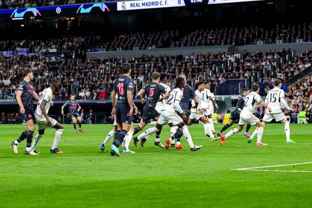 Real Madrid v Manchester City Champions League 09 04 2024. Goal 0-1 Bernardo Silva (20) of Manchester City scores a goal during the Champions League match between Real Madrid and Manchester City at the Santiago Bernabeu Stadium, Madrid, Spain on 9 April 2024. Editorial use only , Copyright: xNigelxKeenex PSI-19414-0008