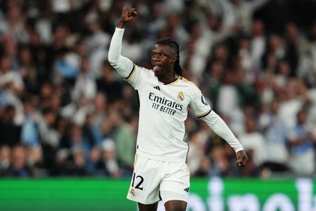 ESP: Real Madrid v Manchester City. UEFA Champions League match. Quarter-finals Eduardo Camavinga of Real Madrid celebrates the 1-1 during the UEFA Champions League match, Quarter-finals, first leg, between Real Madrid and Manchester City played at Santiago Bernabeu Stadium on April 9, 2024 in Madrid Spain. kpng Copyright: xBaguxBlancox xPRESSINPHOTOx PS_240409_010