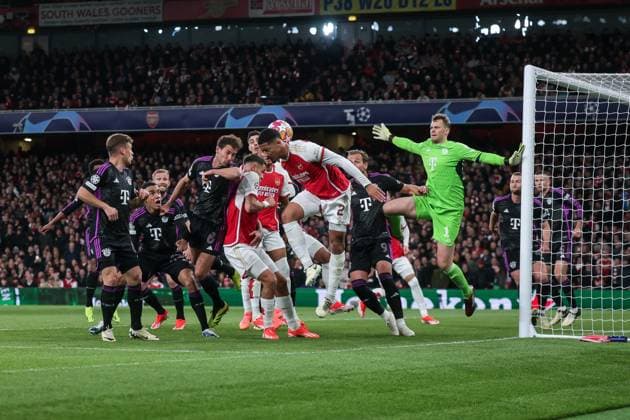 09 04 2024, Football, Season 2023 2024, UEFA Champions League, Quarter-final, Round 1, First leg, FC Arsenal London FC Bayern Munich, f l Leon Goretzka FC Bayern Munich , William Saliba Arsenal London in duel, Goalkeeper Manuel Neuer FC Bayern Munich saves, London Emirates Stadium Greater London England xRHR PHOTO DEx Copyright: DennisxEwert RHR-FOTOx RHR-FOTO DE