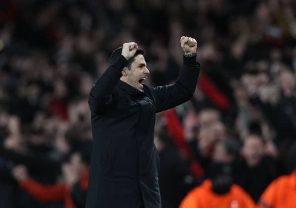 Mikel Arteta the Arsenal manager celebrates after the opening goal which was scored by Bukayo Saka Arsenal v Bayern Munich, UEFA Champions League 1 4 Final 1st Leg, Emirates Stadium, Highbury, London, UK - 09 04 2024 Editorial use only  Copyright: xMattxImpey Shutterstockx 14426976af