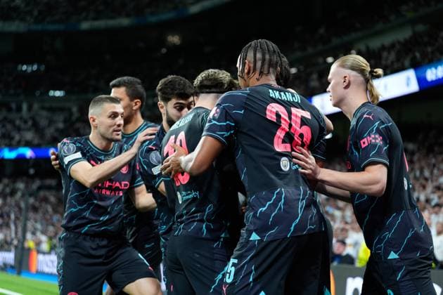 April 9, 2024, Madrid, Madrid, SPAIN: Bernardo Silva of Manchester City celebrates a goal during the UEFA Champions League, Quarter finals, football match played between Real Madrid and Manchester City at Santiago Bernabeu stadium on April 9, 2024, in Madrid, Spain. Madrid SPAIN - ZUMAa181 20240409_zaa_a181_037 Copyright: xOscarxJ.xBarrosox