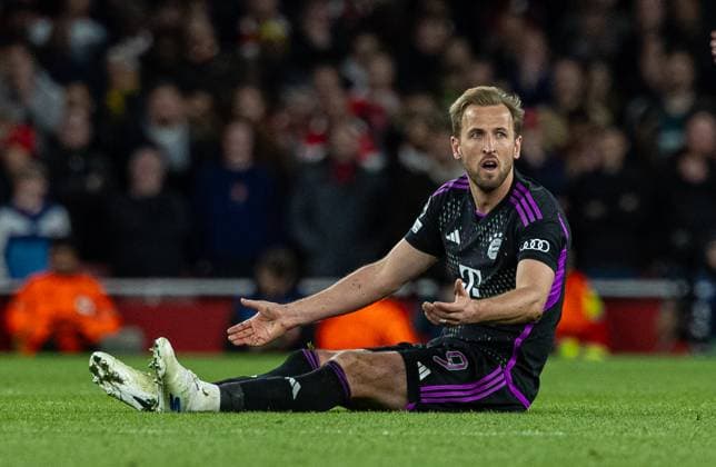 Football - UEFA Champions League - Quarter-Final 1st Leg - Arsenal FC v FC Bayern Munich LONDON, ENGLAND - Tuesday, April 9, 2024: Bayern Munich s Harry Kane during the UEFA Champions League Quarter-Final 1st Leg game between Arsenal FC and FC Bayern Munich at the Emirates Stadium. (Photo by David Rawcliffe Propaganda) LONDON Emirates Stadium GREATER LONDON ENGLAND  Copyright: xDavidxRawcliffex P2024-04-09-Arsenal_Bayern_Munich-49