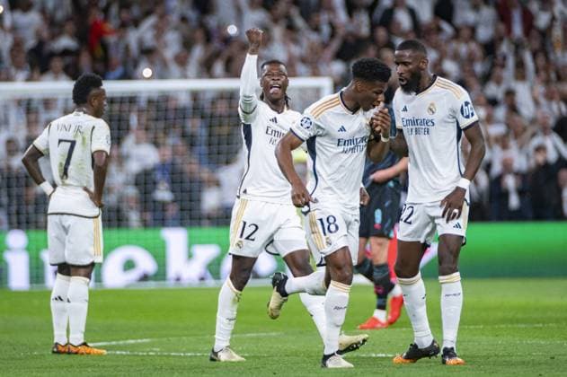Eduardo Camavinga of Real Madrid celebrates his goal during the UEFA Champions League quarter-final first leg match between Real Madrid CF and Manchester City at Estadio Santiago Bernabeu on April 9, 2024 in Madrid, Spain.  Copyright: xAlbertoxGardin IPAxSportx xipa-ax xx IPA_45001534 IPA_Agency_IPA45001534