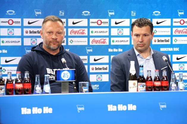 DEU, DFL, 2 FBL Hertha BSC, PK, 10 04 2024, Hertha BSC Geschaeftsstelle, Berlin, DEU, DFL, 2 FBL Hertha BSC, PK, im Bild Cheftrainer Pal Dardai Hertha BSC Berlin , Benjamin Weber Sportdirektor, Hertha BSC Berlin DFL regulations prohibit any use of Photographs as image sequences and or quasi video Foto Juergen Engler nordphoto GmbH nordphotoxGmbHx xEngler nph00076