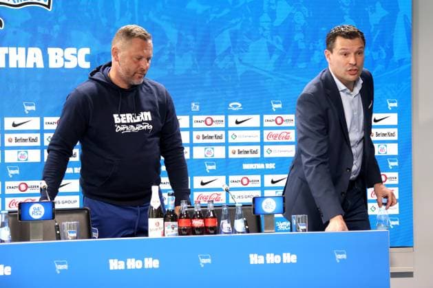 DEU, DFL, 2 FBL Hertha BSC, PK, 10 04 2024, Hertha BSC Geschaeftsstelle, Berlin, DEU, DFL, 2 FBL Hertha BSC, PK, im Bild Cheftrainer Pal Dardai Hertha BSC Berlin , Benjamin Weber Sportdirektor, Hertha BSC Berlin DFL regulations prohibit any use of Photographs as image sequences and or quasi video Foto Juergen Engler nordphoto GmbH nordphotoxGmbHx xEngler nph00076