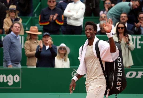 ROLEX MONTE-CARLO MASTERS PHOTOPQR NICE MATIN Jean François Ottonello ; Roquebrune-Cap-Martin ; 10 04 2024 ; Rolex Monte-Carlo Masters - Gael Monfils (FRA en blanc) vs Daniil Medvedev (RUS en rouge) Roquebrune-Cap-Martin France  Copyright: xPHOTOPQR NICExMATIN MAXPPPxJeanxFrançoisxOttonellox 20240410NIM1100 20240410NIM1100