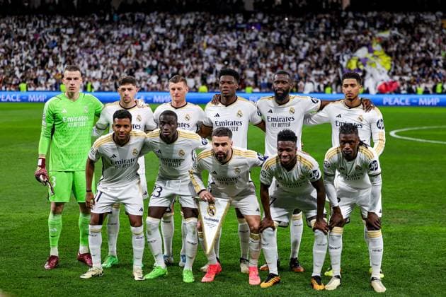 Real Madrid v Manchester City Champions League 09 04 2024. Real Madrid team line up, Mannschaftsbild, Totale during the Champions League match between Real Madrid and Manchester City at the Santiago Bernabeu Stadium, Madrid, Spain on 9 April 2024. Editorial use only , Copyright: xNigelxKeenex PSI-19414-0175