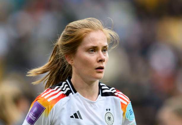 Sjoeke NUESKEN Nüsken GER European Womens Football Championship Qualification 2 Matchday, Germany GER Iceland ISL 3 1, on 09 04 2024 in Aachen Germany Â