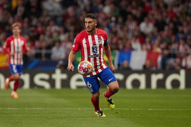 Quarter-final First Leg UEFA Champions League 2023 24, Atletico de Madrid v Borussia Dortmund MADRID, SPAIN - APRIL 10: Koke, Central Midfield of Atletico de Madrid runs with the ball during to the UEFA Champions League quarter-final first leg match between Atletico de Madrid and Borussia Dortmund at Civitas Metropolitano Stadium on April 10, 2024 in Madrid, Spain. (Photo by Jose Torres Photo Players Images) Madrid Civitas Metropolitano Madrid Spain Copyright: xJosexTorres PhotoxPlayersxImagesx