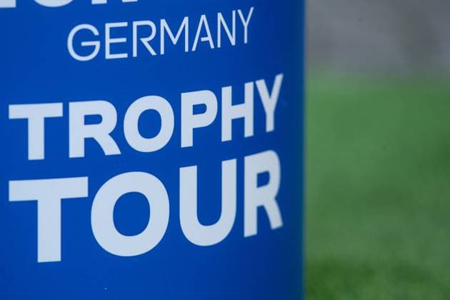 EURO2024 Trophy Tour Düsseldorf, Marktplatz am Rathaus, 10 04 2024 a sign with the UEFA EURO 2024 logo, Trophy Tour EURO2024 Trophy Tour Düsseldorf, Marktplatz am Rathaus, 10 04 2024 Copyright: xBEAUTIFULxSPORTS Buriakovx