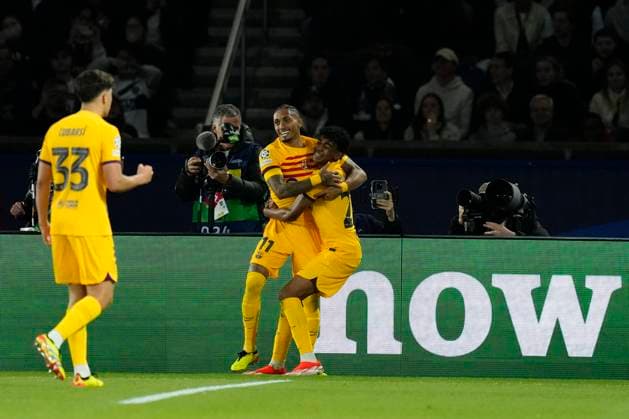 Paris Saint-Germain v FC Barcelona, Barca Quarter-final First Leg - UEFA Champions League 2023 24 Raphinha right winger of Barcelona and Brazil celebrates after scoring his sides first goal during the UEFA Champions League quarter-final first leg match between Paris Saint-Germain and FC Barcelona at Parc des Princes on April 10, 2024 in Paris, France. Paris France  Copyright: xJosexBretonx originalFilename:breton-parissai240410_npsLc.jpg