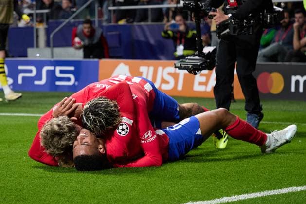 Samuel Lino of Atletico de Madrid celebrates his goal during the UEFA Champions League 2023 24 quarter-finals match between Atletico de Madrid and Borussia Dortmund at Stadium Civitas Metropolitano on April 10, 2024 in Madrid, Spain. FOOTBALL : Atletico Madrid vs Borussia Dormund - UEFA Ligue des Champions - 1 4 Quart - 10 04 2024 LGM Panoramic 