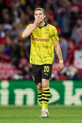 Marcel Sabitzer of Borussia Dortmund reacts during the UEFA Champions League 2023 24 quarter-finals match between Atletico de Madrid and Borussia Dortmund at Stadium Civitas Metropolitano on April 10, 2024 in Madrid, Spain. FOOTBALL : Atletico Madrid vs Borussia Dormund - UEFA Ligue des Champions - 1 4 Quart - 10 04 2024 LGM Panoramic 