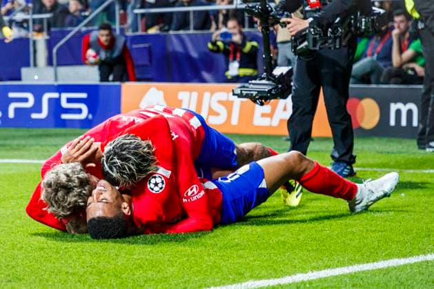 April 10, 2024, Bilbao, Espagne: Samuel Lino of Atletico de Madrid celebrates his goal during the Champions League match between Atletico de Madrid and B. Dortmund at Civitas Metropolitano Stadium on April 10, 2024 in Madrid, Spain. Bilbao Espagne - ZUMAd159 20240410_zia_d159_008 Copyright: xM.xGraciaxJimenezx