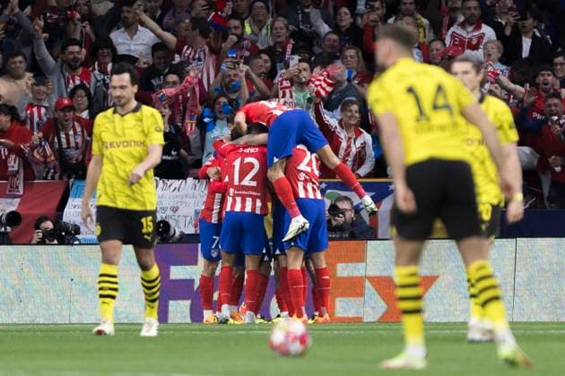 MADRID, SPAIN - APRIL 10:Several players of Atletico de Madrid Celebrates a goal during the UEFA Champions league 2023 24 match round of 8 first leg match between Atletico de Madrid and Borussia Dortmund at Civitas Metropolitano Stadium. ONLYxEDITORIALxUSAGE  (249737974)