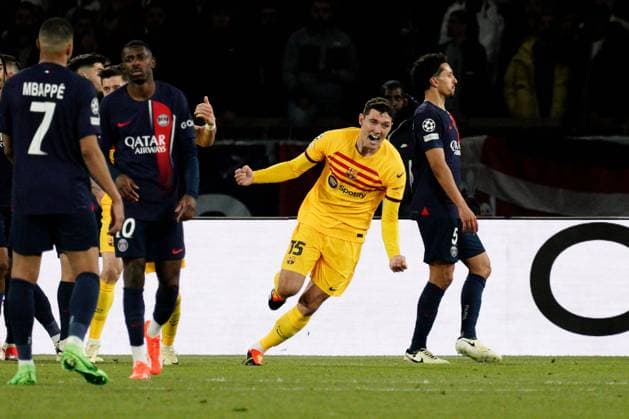 Andreas Christensen of Barcelona heads his side 3-2 ahead Paris Saint-Germain v Barcelona, UEFA Champions League, Quarter Final, First Leg, Football, Parc des Princes, Paris, France - 10 Apr 2024 EDITORIAL USE ONLY No use with unauthorised audio, video, data, fixture lists, club league logos or live services. Online in-match use limited to 120 images, no video emulation. No use in betting, games or single club league player publications. Copyright: xDavexWinter Shutterstockx 14424874cg