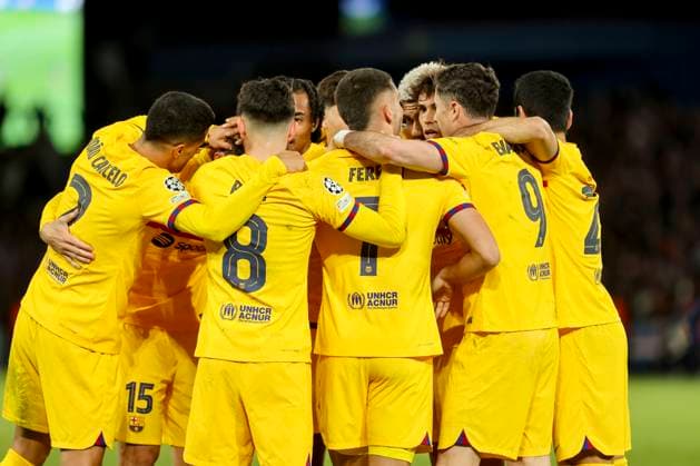 Andreas Christensen FC Barcelona, Barca celebrates after scoring his team s third goal with teammates, UEFA Champions League 2023 24 - Quarter-final First Leg, Paris Saint-Germain vs FC Barcelona, Parc des Princes, April 10, 2024, Paris, France.