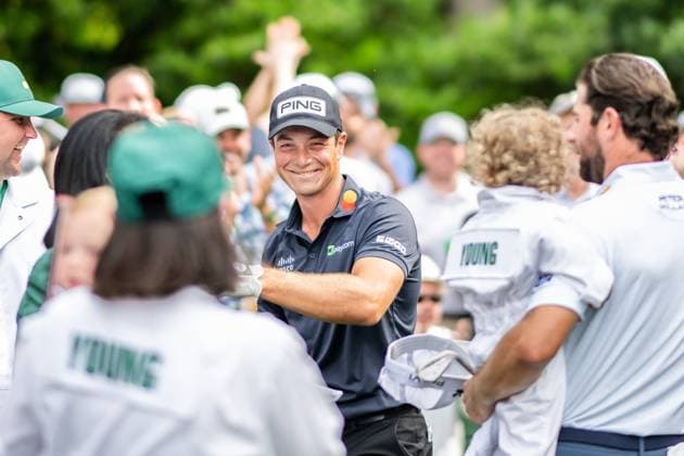 240410 Viktor Hovland of Norway celebrates as he makes a hole in one on the sixth hole during the Par Three Contest prior to the 2024 Masters Golf Tournament on April 10, 2024 in Augusta Photo Petter Arvidson BILDBYRAN kod PA PA0791 bbeng golf masters the masters Augusta us masters  Copyright: PETTERxARVIDSON BB240410PA075
